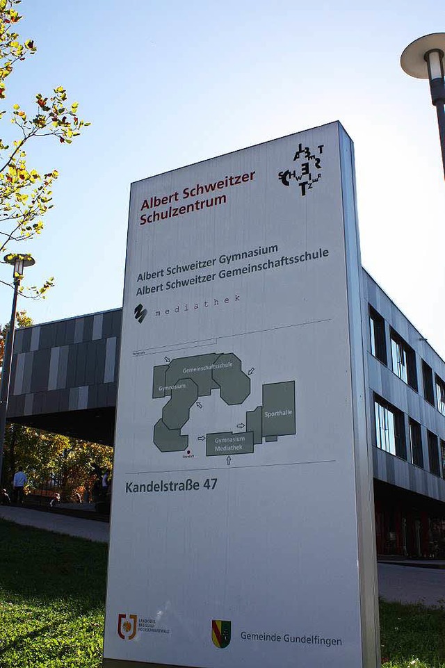 In das Albert-Schweitzer-Schulzentrum in Gundelfingen wurde eingebrochen.  | Foto: Gabriele Fssler