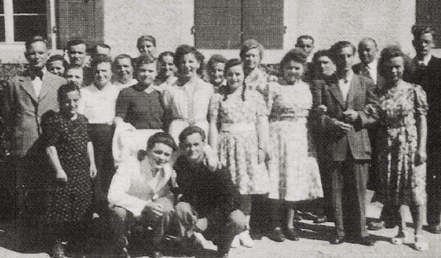 Ein Bild aus vergangen Zeiten: der Singkreis Diersburg   | Foto: Vereinschronik