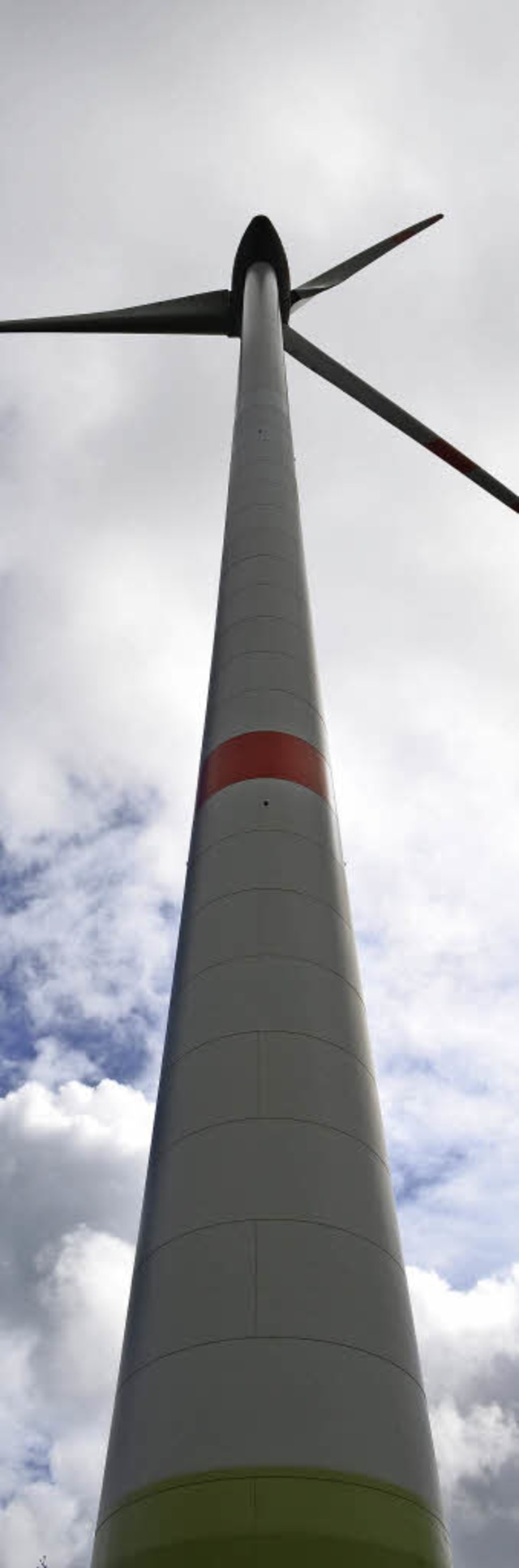 Die Windenergieanlage  Tnnlebhl ist ...ch und seit September 2014 in Betrieb.  | Foto: Nikolaus Bayer