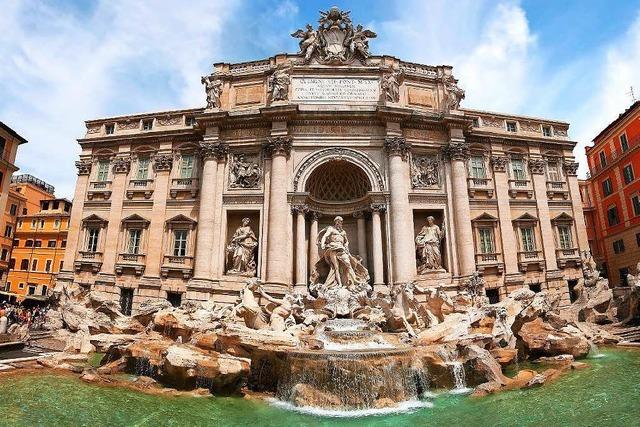 Wer bekommt das Geld aus der Fontana di Trevi?