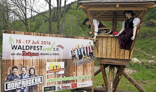 Auf originelle Weise kndigt die Trach... wurde das Musikinstrument gestohlen.   | Foto: Trachtenkapelle