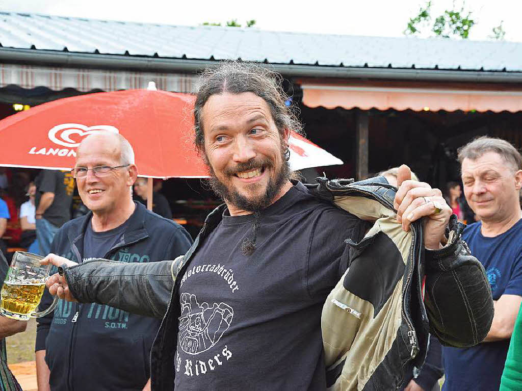 120 Motorradfahrer und -fahrerinnen aus ganz Deutschland waren zu Gast beim Motorradclub 