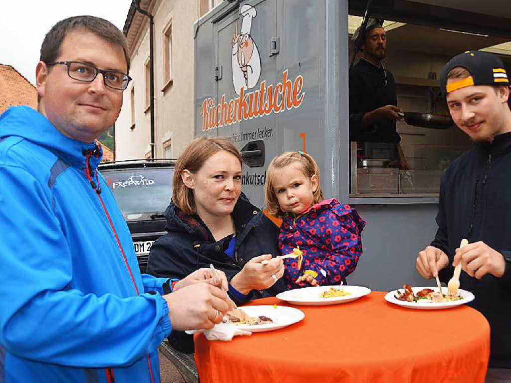 Pasta, Maultaschen, Wraps, Tacos und natrlich: jede Menge gegrilltes Fleisch – das gab es beim BZ-Food-Truck-Festival in Titisee-Neustadt, das ber 6000 Besucher genossen. Gefeiert wurde der 70. Geburtstag der BZ.
