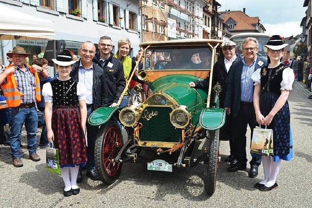 Fotos: Stdtlifescht mit Oldtimern in Elzach