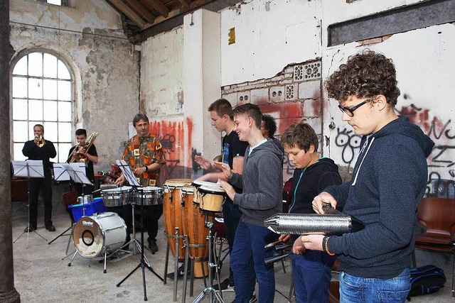Die Salsa-Band der Musikschule  | Foto: Anja Bertsch