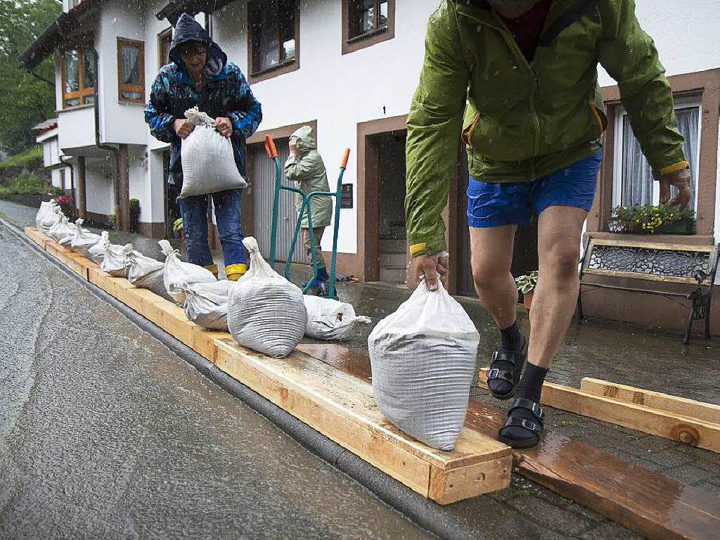 Sandscke aufstellen in Siensbach.