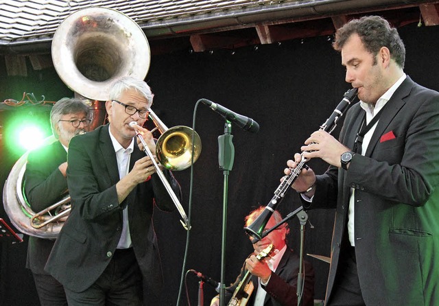 Jazz-Musiker, die zu begeistern verstehen: The Redhouse Hot Six.   | Foto: Erich Krieger