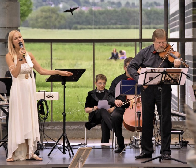 Musikalisches Crossover mit der Sopran...20; in der Villa urbana in Heitersheim  | Foto: Donner