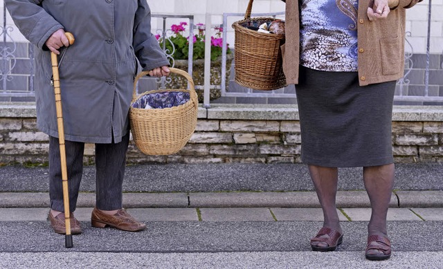 Das Projekt Dienstleistung und ortsnah...n Mobilitt im Alter Rechnung tragen.   | Foto: dpa