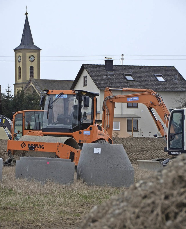 Nicht nur fr den Eigenbedarf, sondern...rten mit dem Baugebiet Am Seltenbach.   | Foto: Susanne Mller