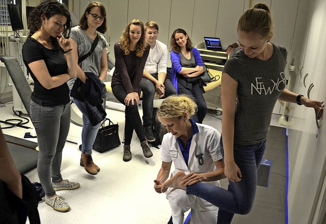 Die Medizinerin Anja Hirschmller von ...schule Offenburg die Sportorthopdie.   | Foto: Hochschule Offenburg