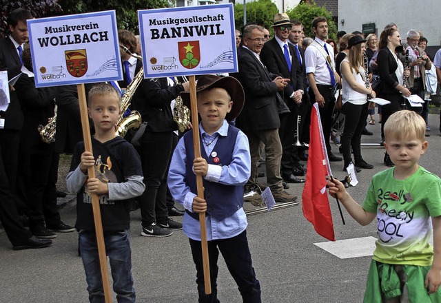 Dass sie feiern knnen beweisen die Wo...tadtteil sein 1250-jhriges Bestehen.   | Foto: Reinhard Cremer