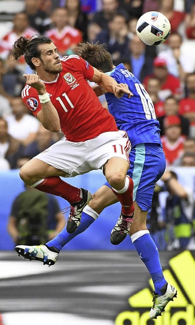 Schrt die Emotionen: Wales&#8217; Top-Strmer Gareth  Bale   | Foto: afp