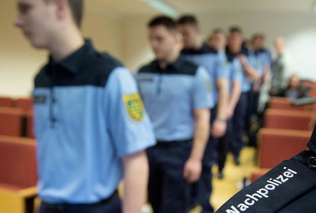 In Sachsen drfen  Wachpolizisten nur zum Objektschutz eingesetzt werden.    | Foto: DPA