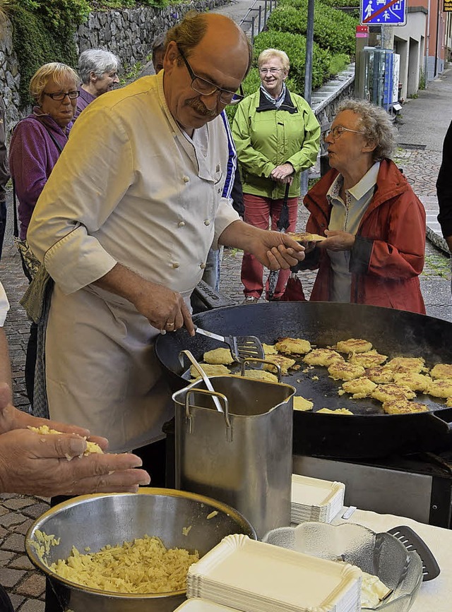 Frisch aus der Pfanne: Diesen Brgel hat jeder gern.   | Foto: Ulrike Jger