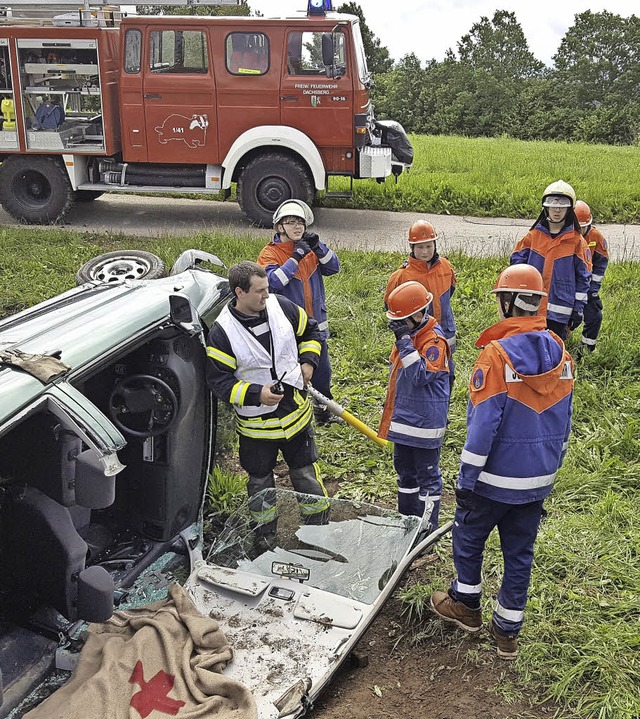 Die Jugendfeuerwehr Abteilung Dachsber...mit unterschiedlichen Einsatzszenarien  | Foto: Veranstalter