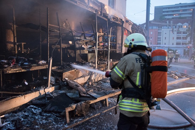 Brand in einem Modellbaugeschft in Freiburg-Zhringen  | Foto: Feuerwehr Freiburg