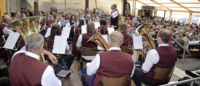Kiechlinsbergen. Der Musikverein beim Frhschoppenkonzert.  | Foto: Roland Vitt