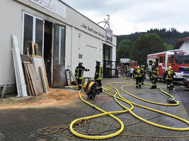 Ein Brand brach am Dienstagnachmittag ...ebiet Stahlhofstrae in Waldkirch aus.  | Foto: Sylvia Sredniawa