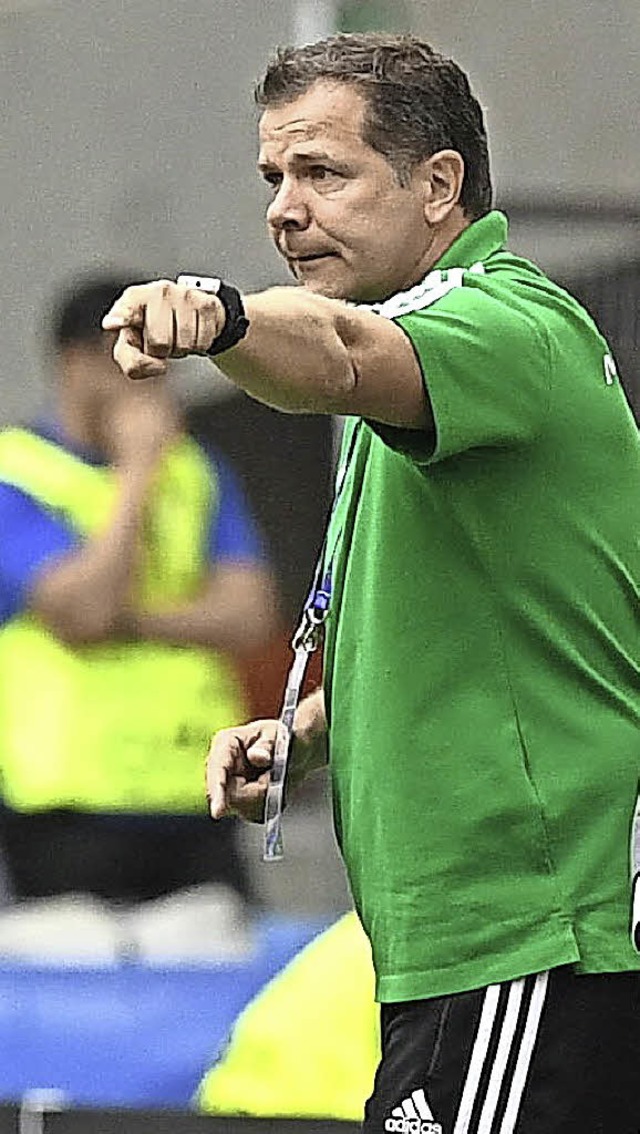 Ungarns Co-Trainer Andreas Mller will die  EM genieen.   | Foto:  dpa