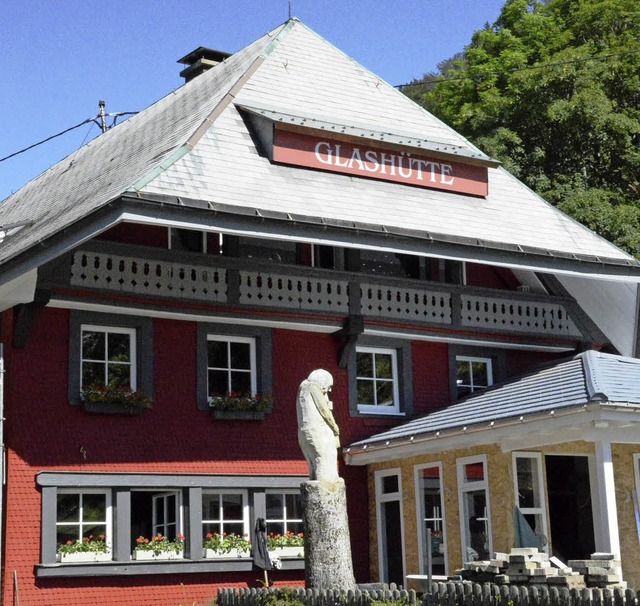 Der Glasblserhof  erstrahlt in neuem Glanz.   | Foto: Steinfelder