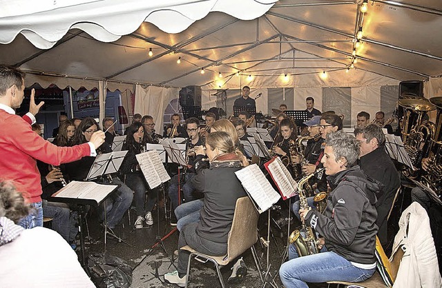 Der Musikverein Heitersheim bei seinem Auftritt in Vandans  | Foto: Stadt Heitersheim