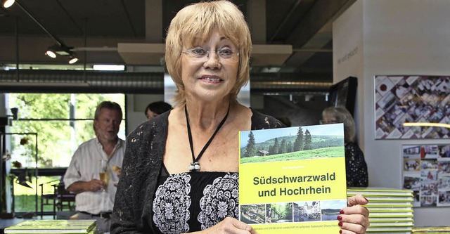 Margit Schwarz hat whrend der Entsteh...itet und das Buch jetzt  vorgestellt.   | Foto: Susanne Kanele