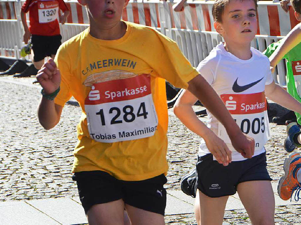 Spannende Zweikämpfe kurz vor dem Ziel. Spannende Zweikämpfe kurz vor dem Ziel.