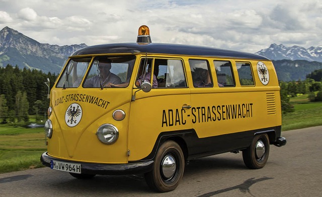 So sieht der Oldtimer-Bus aus, der mit auf Tour geht.   | Foto: ADAC