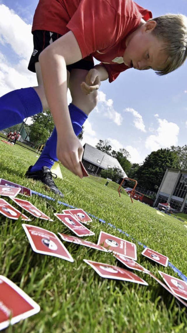 Auch Geschicklichkeitsspiele mit Denks...Fuballspielen aber natrlich ebenso.   | Foto: Michael Bamberger