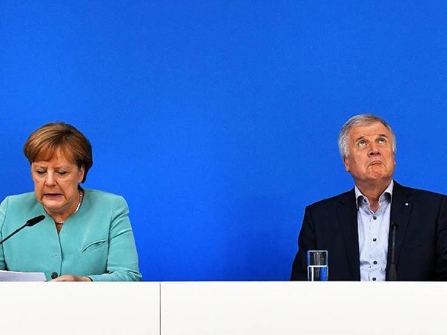 Bei der Klausur Seit&#8217; an Seit&#8217;: Angela Merkel und Horst Seehofer  | Foto: dpa