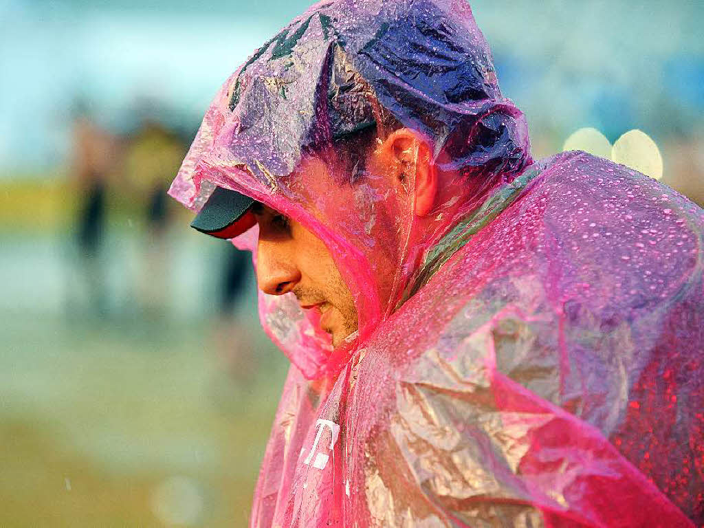 Sonne, Regen, Schlamm und Abbruch: Das Southside-Festival dauerte nicht lang. Unser Fotograf hat trotzdem ein paar Highlights festgehalten.