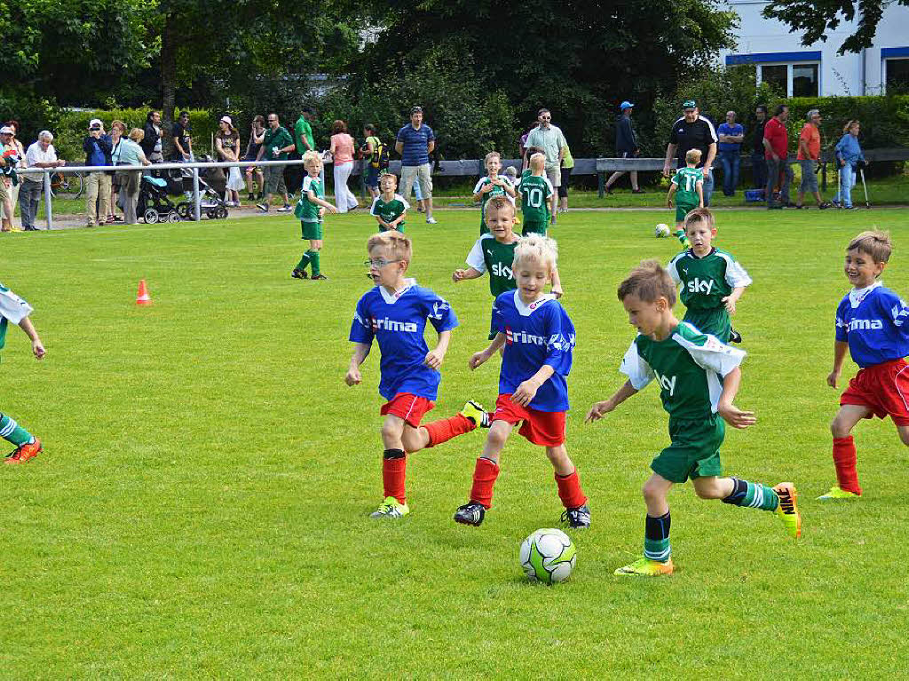 Spannende Fuballspiele und viel Spiel und Spa – das gab es auch auerhalb des Rasenplatzes beim FC Hausen im Wiesental am Wochenende 24. bis 26. Juni 2016