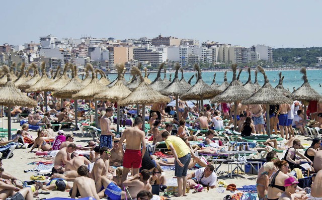 Strand von El Arenal  | Foto: dpa