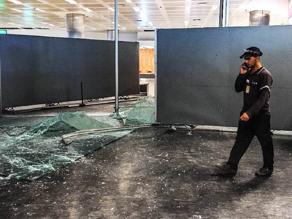 Ein Anschlag auf den Istanbuler Atatrk-Flughafen erschttert die Trkei.