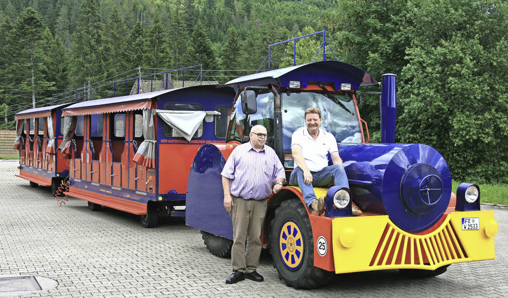 Mit einem Bähnle durch die Seegemeinde fahren Schluchsee