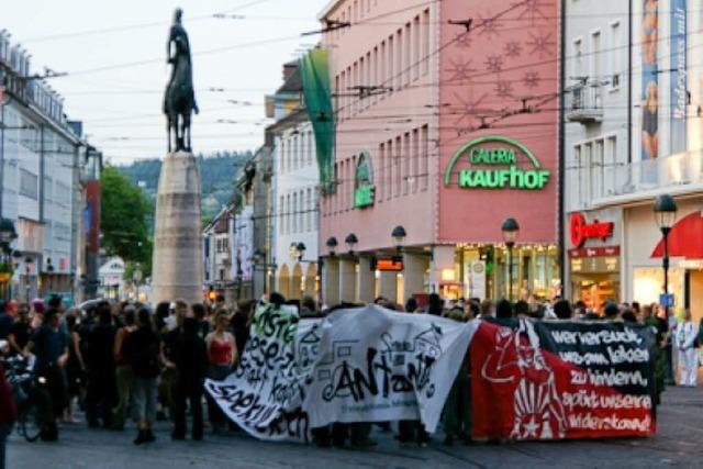 Tag X+1 bei den Hausbesetzern: Die Soli-Demonstration