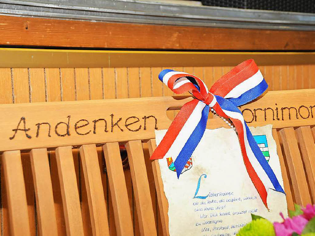 Abschiedsfest: Steinens Brgermeister Rainer Knig wurde nach 16 Jahren in der Wiesentalhalle verabschiedet, sein Nachfolger Gunther Braun ins Amt eingefhrt.