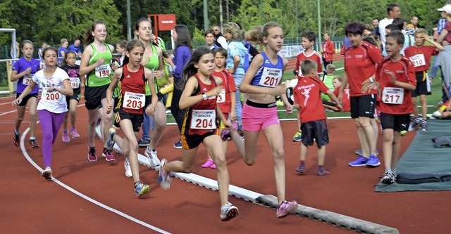 Alina Herr  mit der Startnummer 204 un...n auf dem Hchst ein beherztes Rennen.  | Foto: helmut junkel