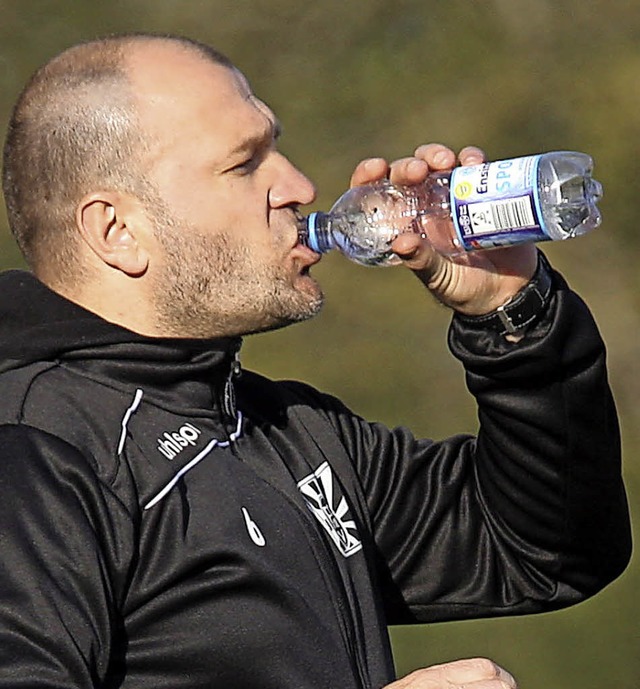 Volle Pulle: Villingens Trainer Jago M...tigen Wiederaufstieg in die Oberliga.   | Foto: reinhardt