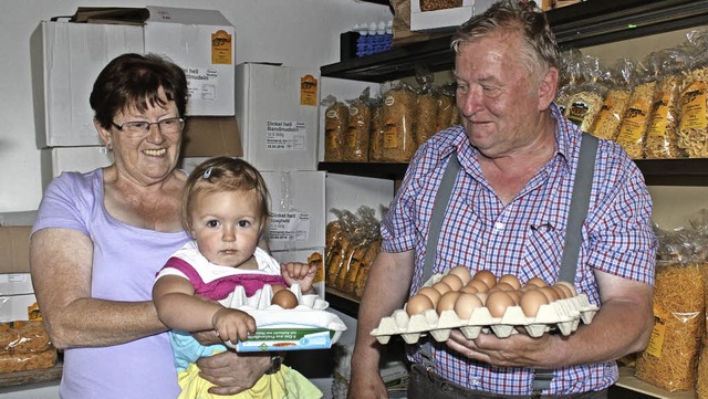 Ruhestand: Fast 50 Jahre belieferten B...n Mal auf dem Wochenmarkt in Neustadt.  | Foto: Christa Maier