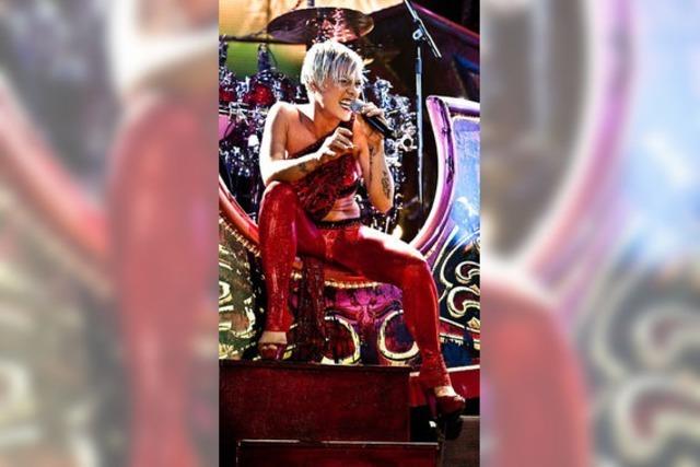 Foto-Galerie: P!NK in der Rothaus Arena