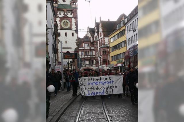 Video & Fotogalerie: Demo gegen den Kommunalen Ordnungsdienst