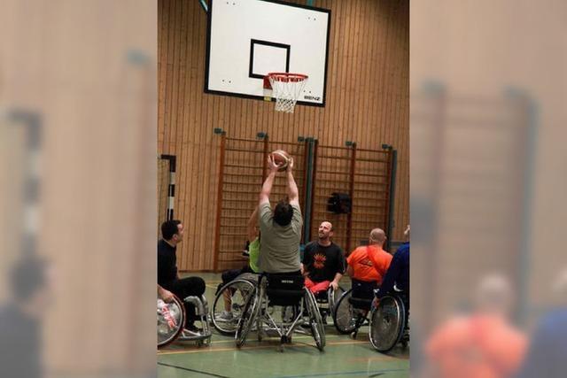 Rollstuhlbasketball: Von Laufspielern, Schubfehlern und Sportrollsthlen