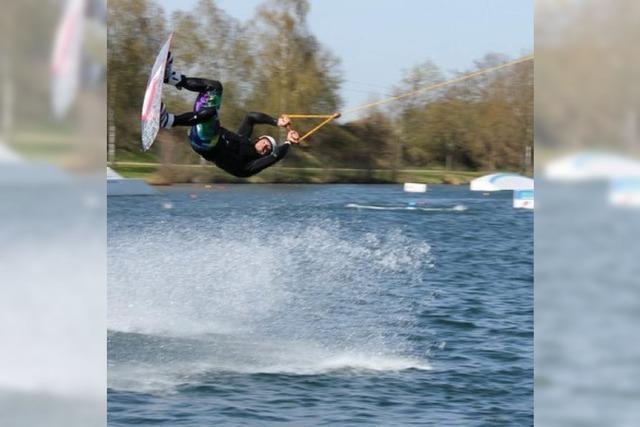 Saisonerffnung am Tunisee: Endlich wieder rauf auf das Wakeboard