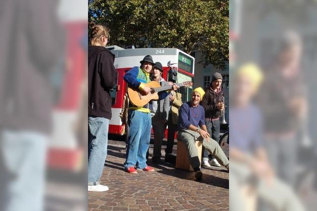 Fotos: Spenden-Konzert von Jamaram vor dem Artik