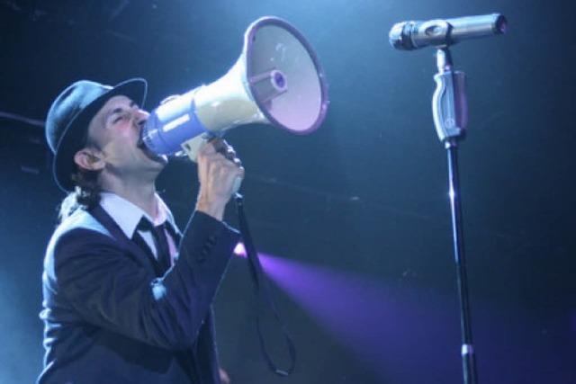 Maximo Park: Im Indie-Ballermann