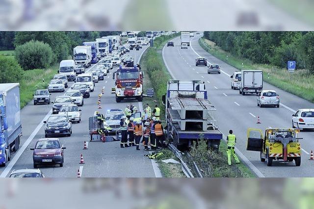 Kilometerlanger Rckstau auf der A 5