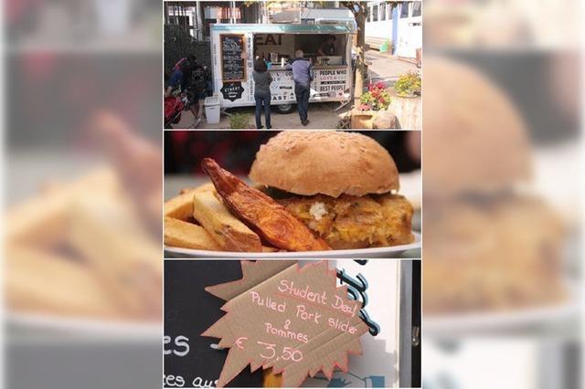 Neuerffnung: Der Food-Truck 'Streat Kitchen' verkauft Pulled-Pork-Burger und Skartoffel-Fries