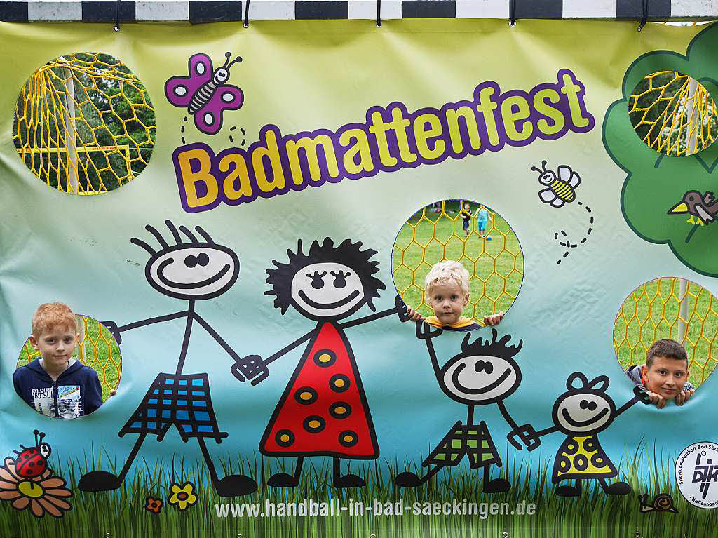 Kunterbunt war das Programm beim Jubilum des Badmattenfests.